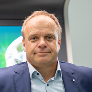 Ralf GumbelVertriebsleiter, manroland sheetfed GmbH